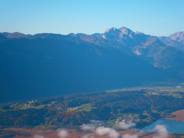 Blick in die_Karnische_Alpen